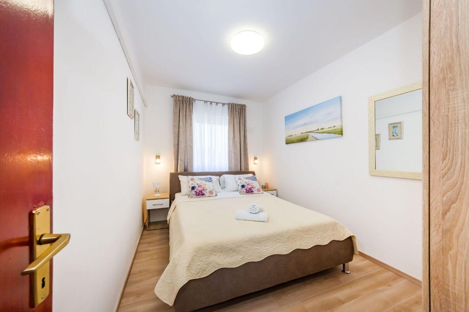 Apartments Dreamy - Free Parking Nin Exterior photo
